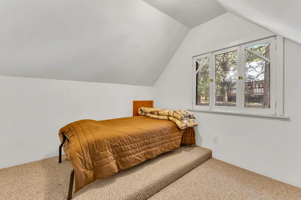 54685 Marian View Drive Idyllwild, CA 92549