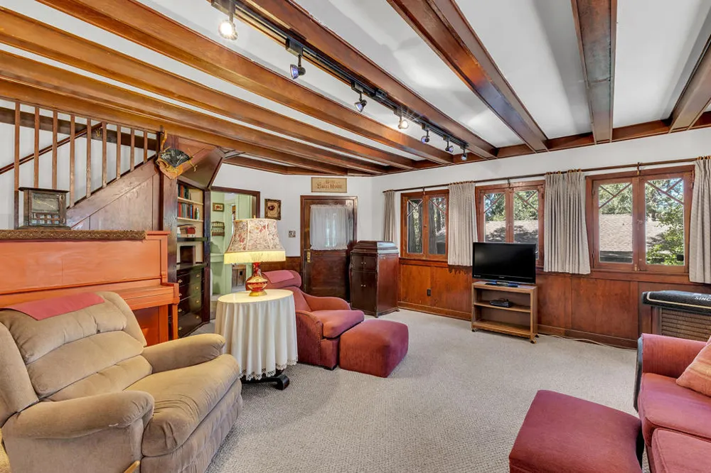 54685 Marian View Drive Idyllwild, CA 92549