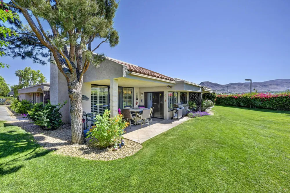 68633 Calle Mancha Cathedral City, CA 92234