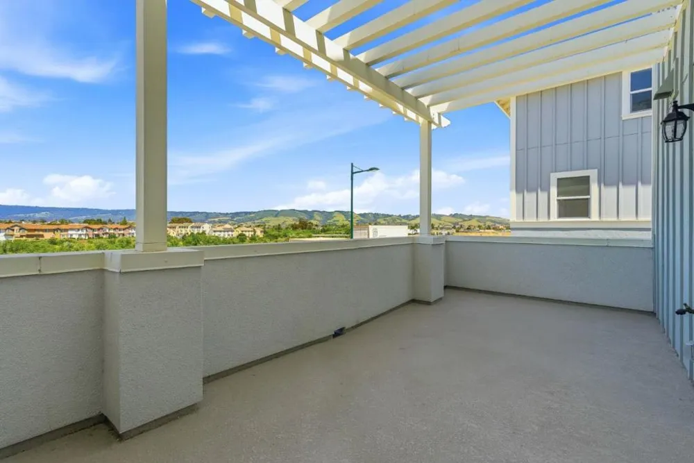 413 Annie Drive Watsonville, CA 95076