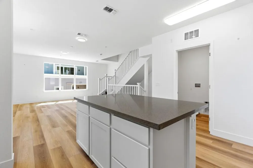 413 Annie Drive Watsonville, CA 95076