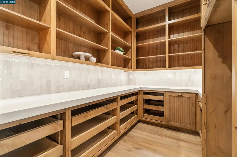 1206 Northgate Rd Walnut Creek, CA 94598