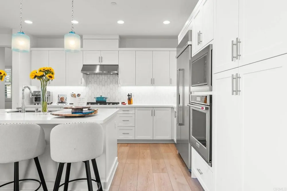 105 S Nevada Ave. Ventura, CA 93004