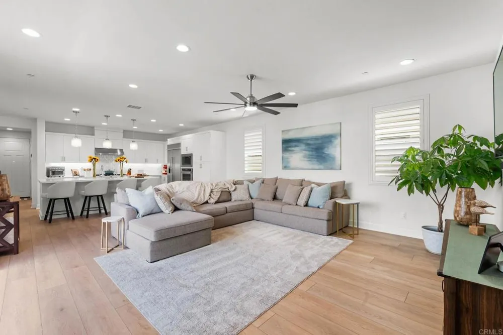 105 S Nevada Ave. Ventura, CA 93004