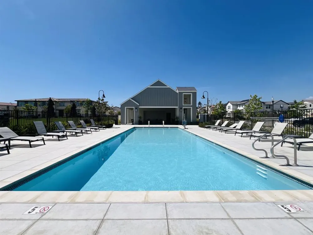 105 S Nevada Ave. Ventura, CA 93004