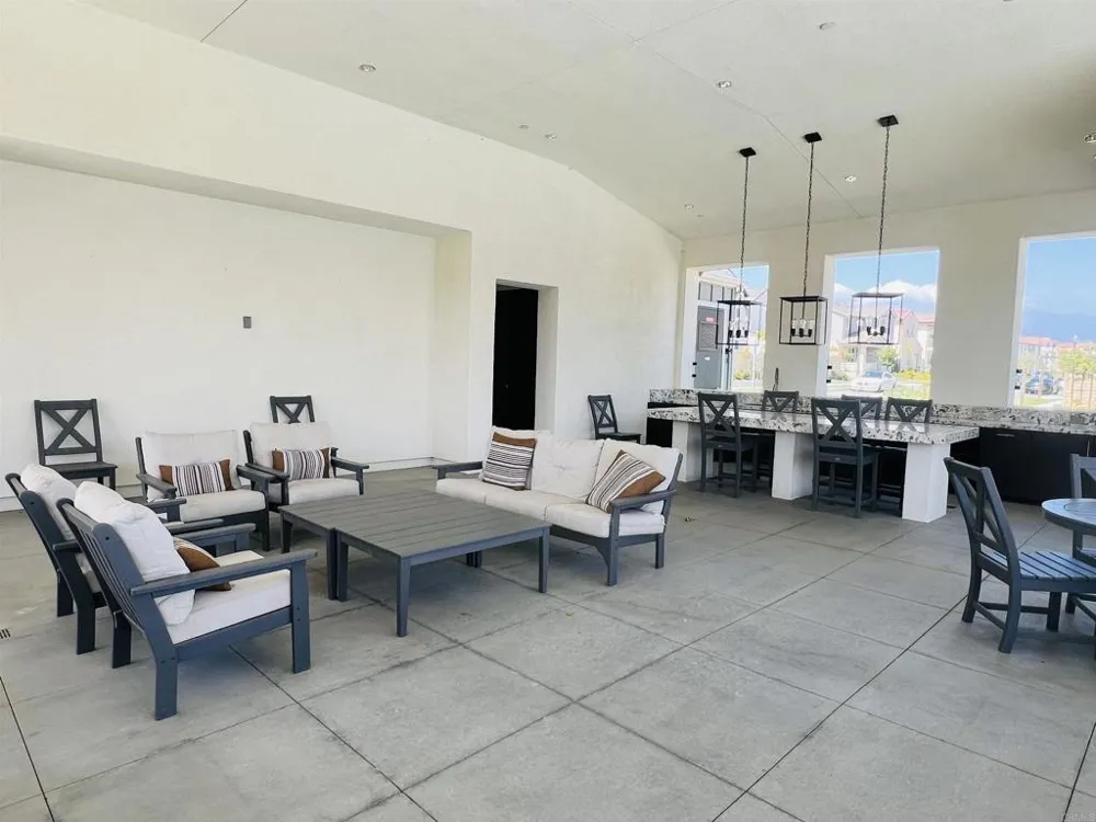 105 S Nevada Ave. Ventura, CA 93004