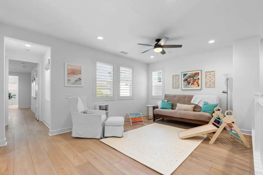 105 S Nevada Ave. Ventura, CA 93004