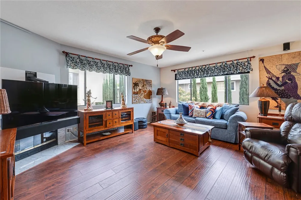 42 Esperanza Avenue Sierra Madre, CA 91024