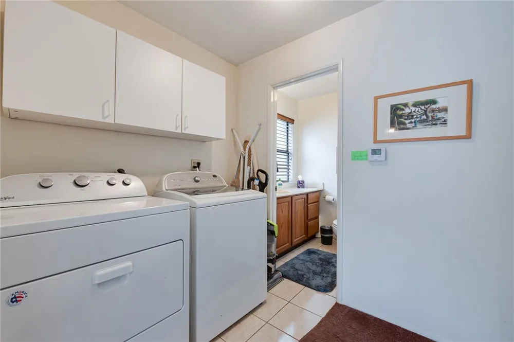 42 Esperanza Avenue Sierra Madre, CA 91024
