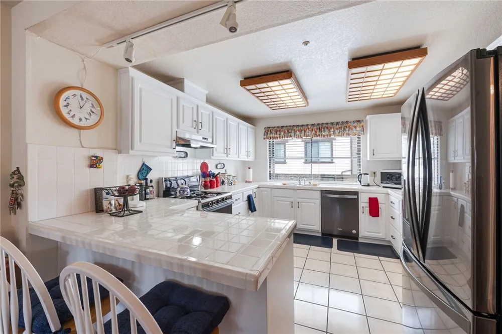 42 Esperanza Avenue Sierra Madre, CA 91024