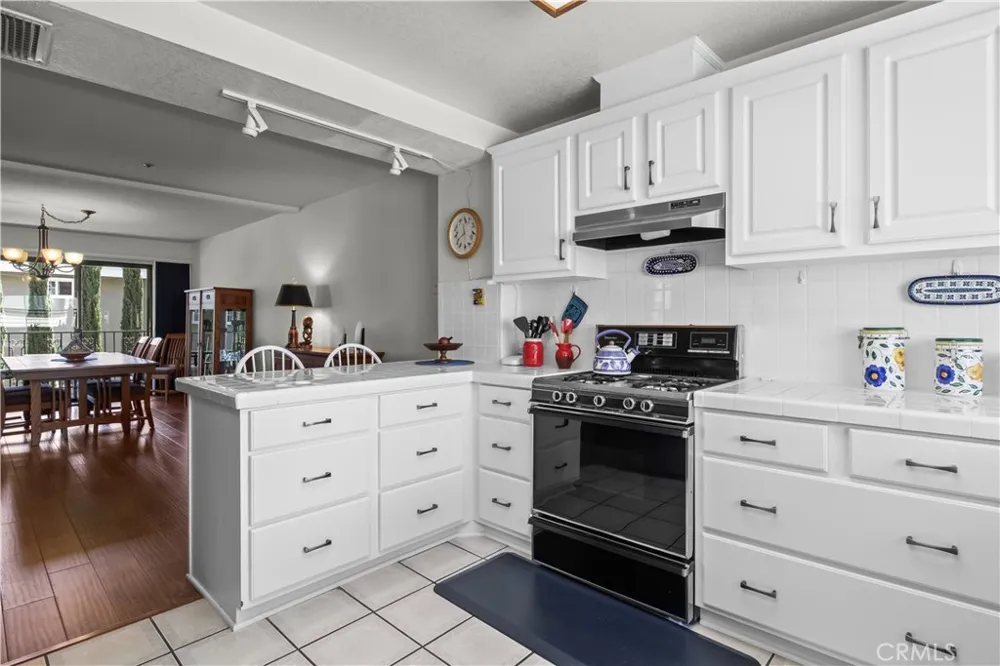 42 Esperanza Avenue Sierra Madre, CA 91024