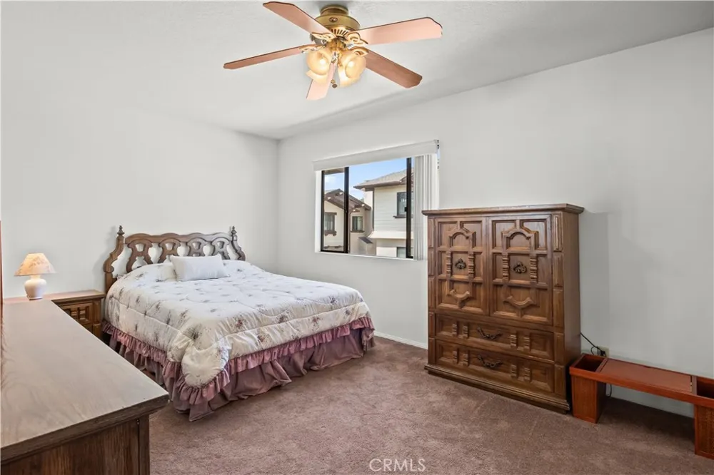 42 Esperanza Avenue Sierra Madre, CA 91024