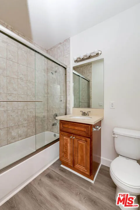 14735 Friar Street #107 Van Nuys, CA 91411