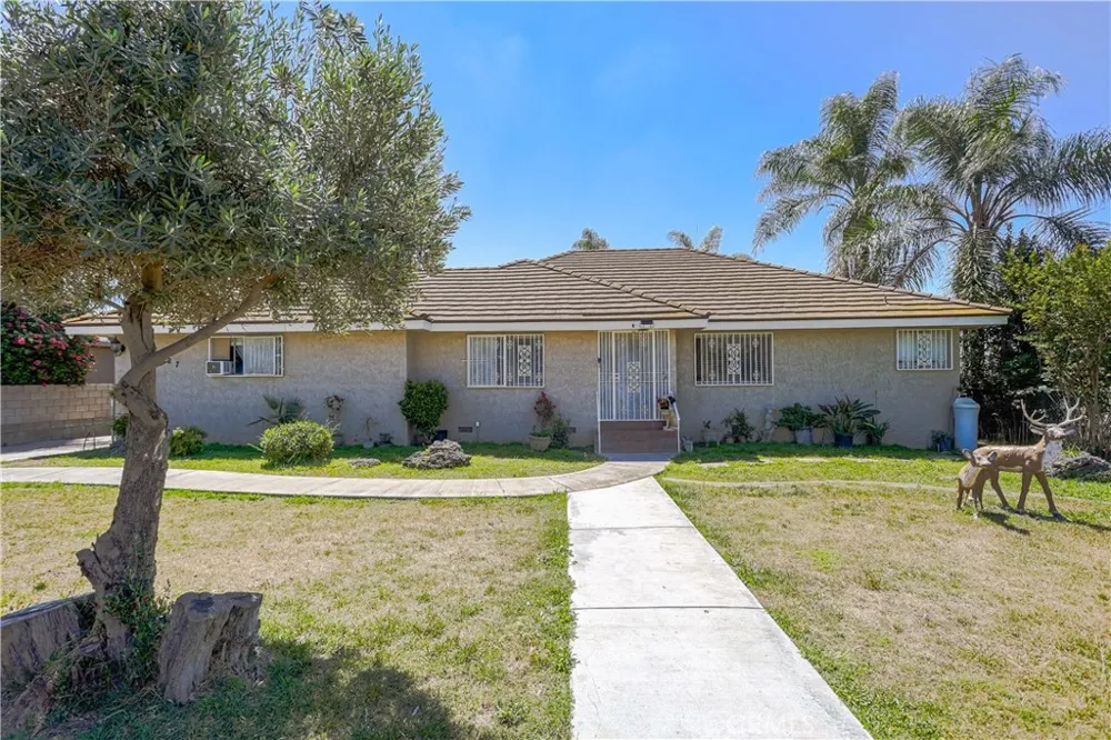 527 W Philadelphia Ontario, CA 91762