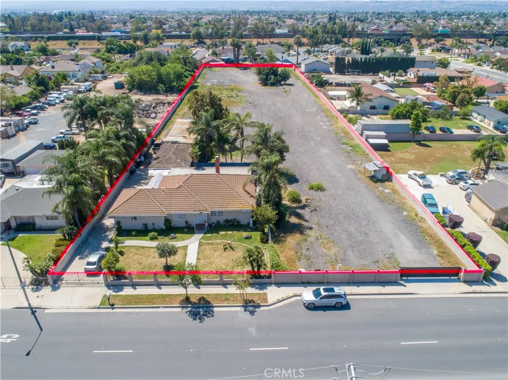527 W Philadelphia Ontario, CA 91762