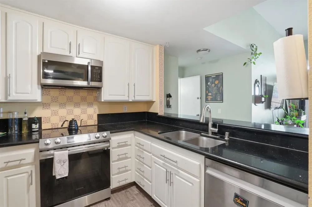 3955 Faircross Place #80