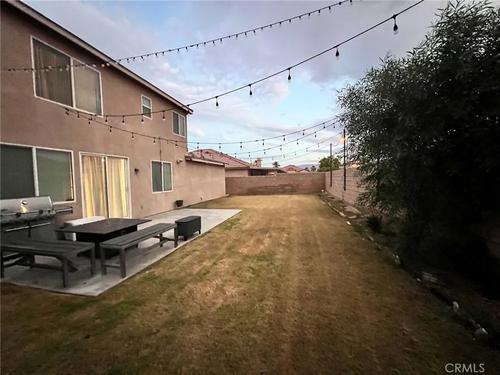 49098 Pluma Gris Coachella, CA 92236