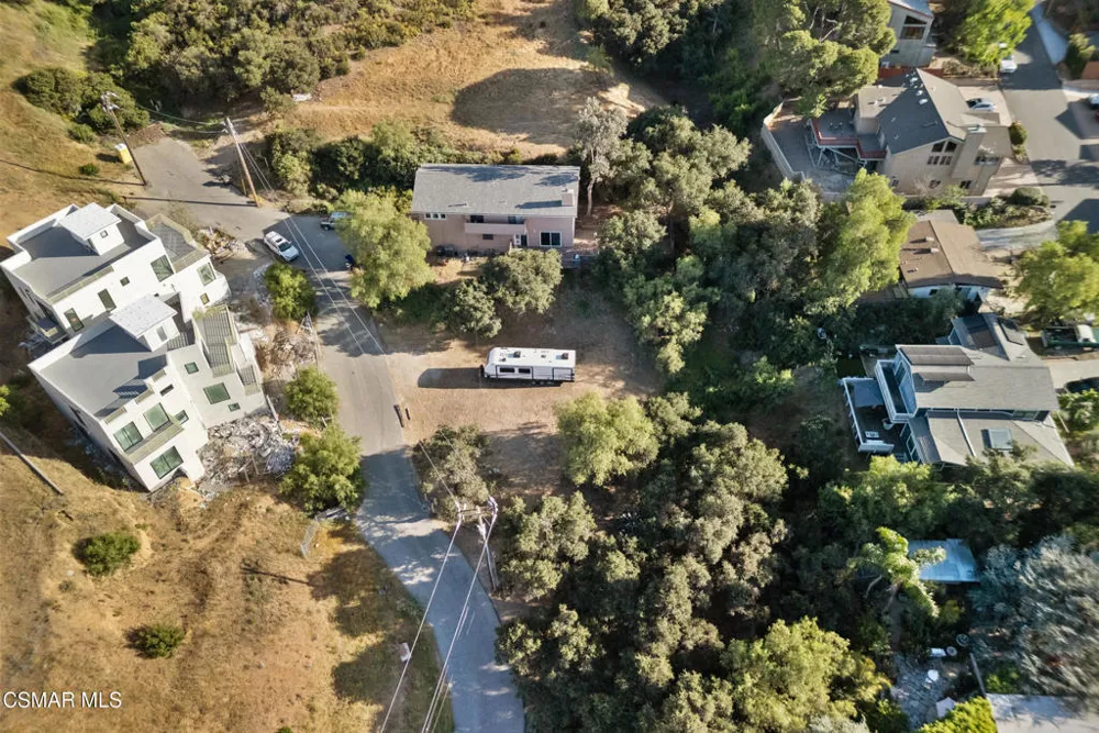 375 Acacia Lane Newbury Park, CA 91320