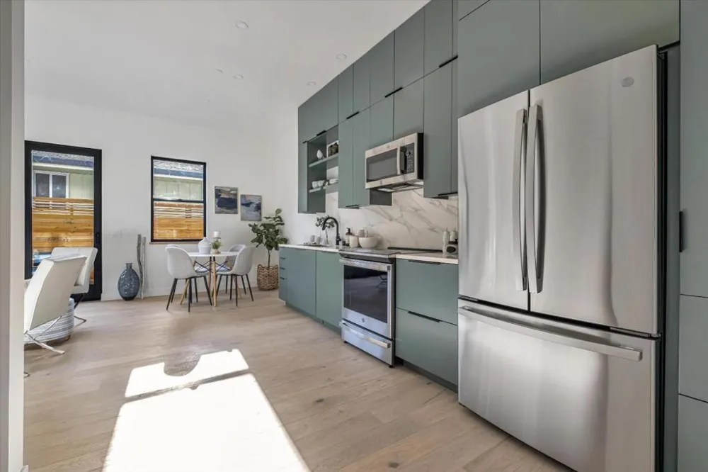 105 Darlington Soquel, CA 95073