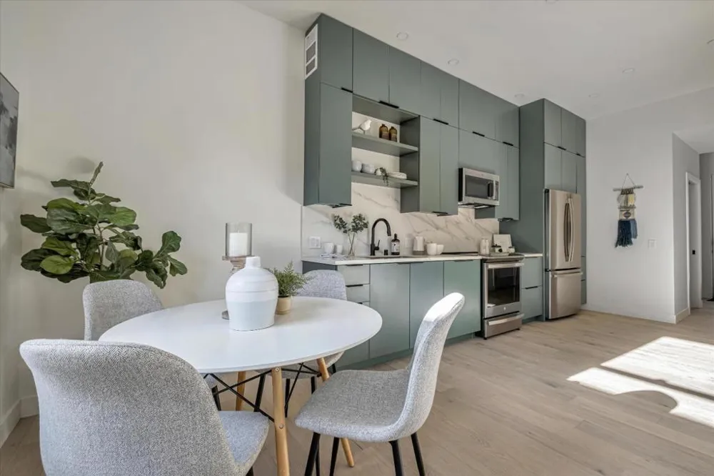 105 Darlington Soquel, CA 95073