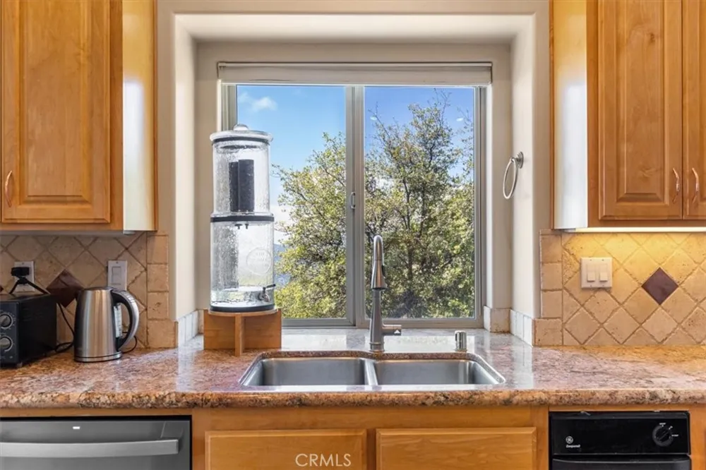 25250 Deertrail Tehachapi, CA 93561