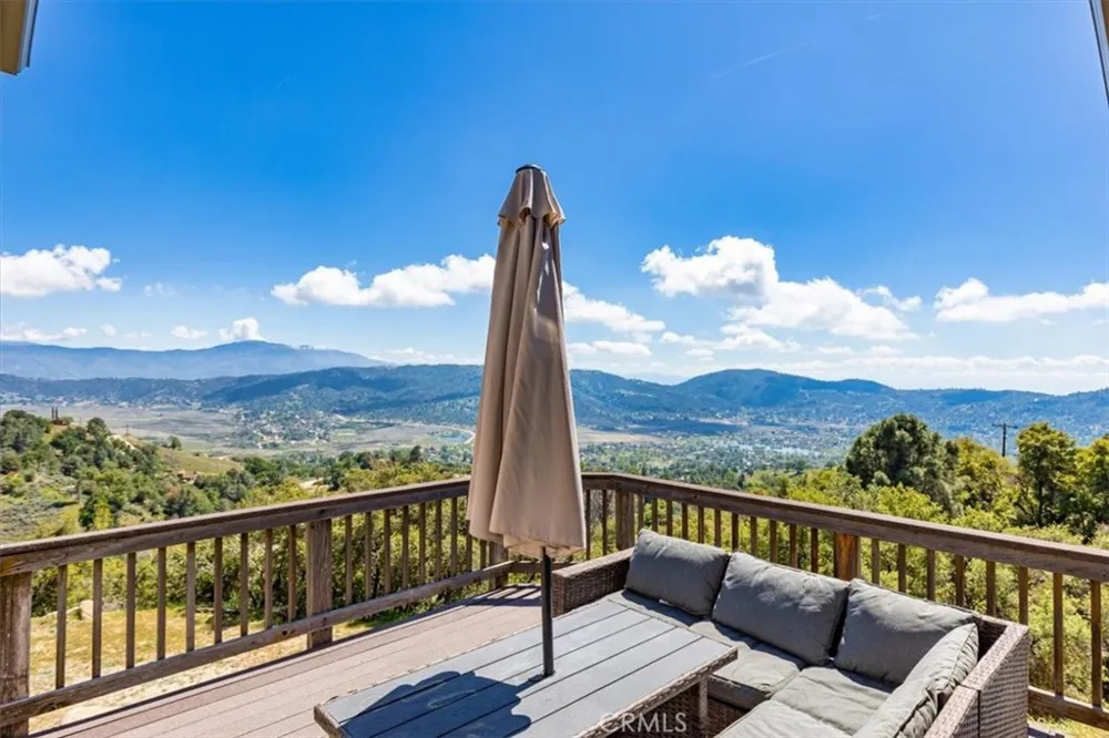 25250 Deertrail Tehachapi, CA 93561