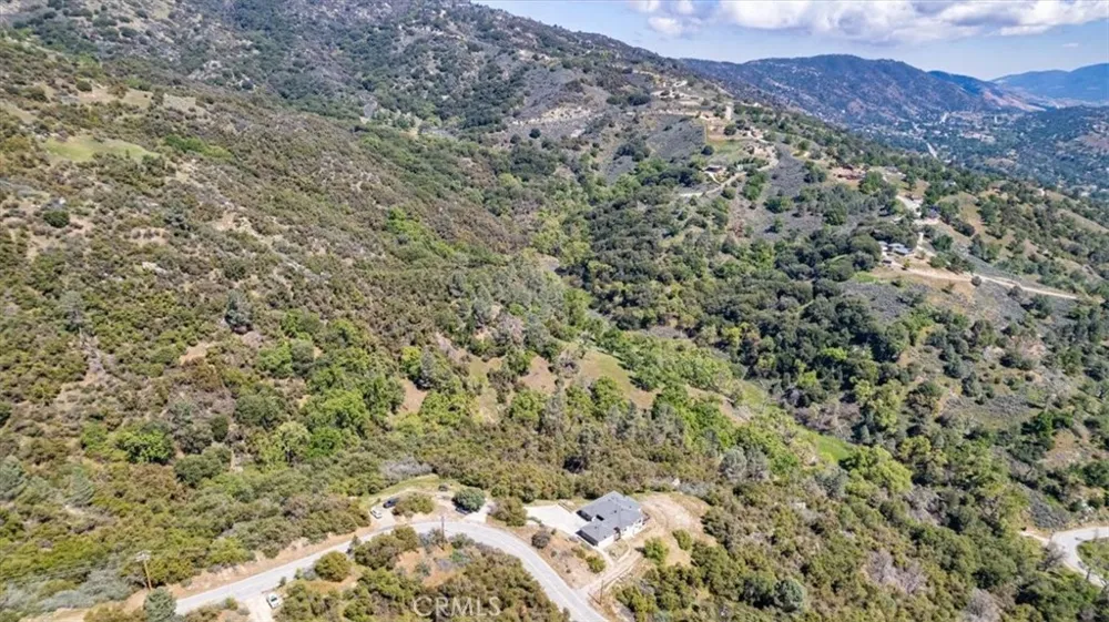 25250 Deertrail Tehachapi, CA 93561