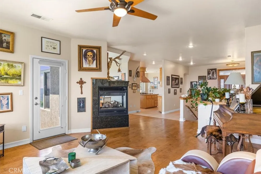 25250 Deertrail Tehachapi, CA 93561