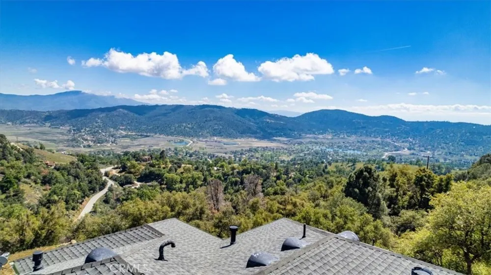 25250 Deertrail Tehachapi, CA 93561