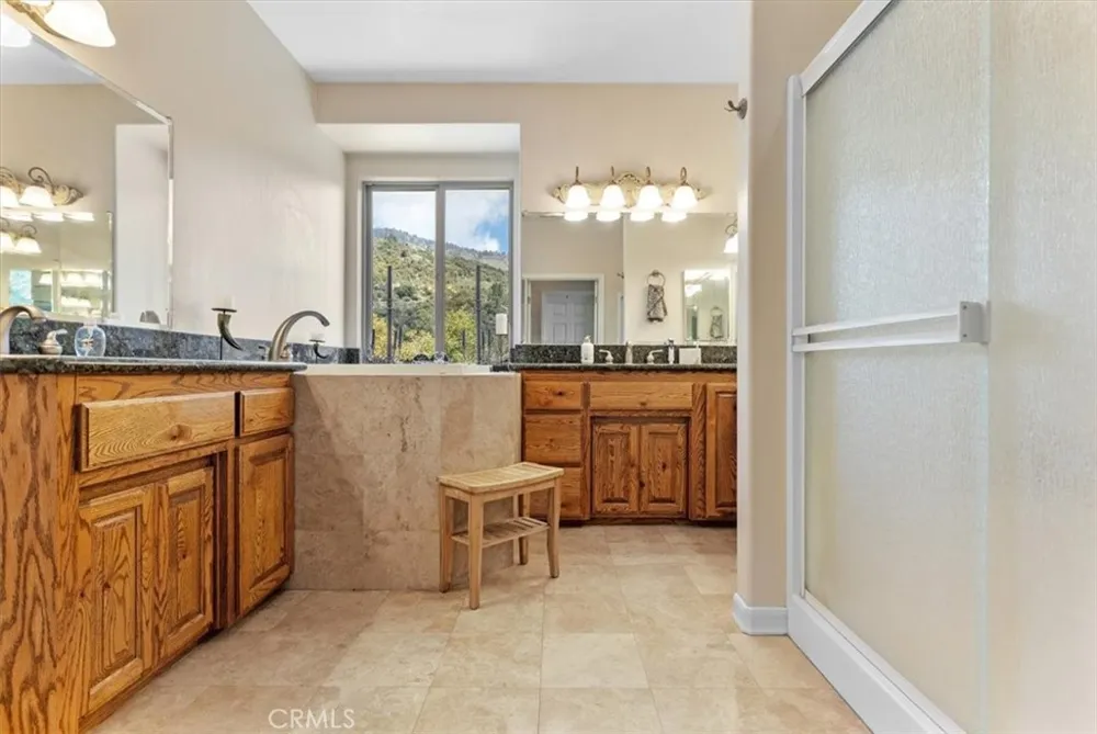 25250 Deertrail Tehachapi, CA 93561