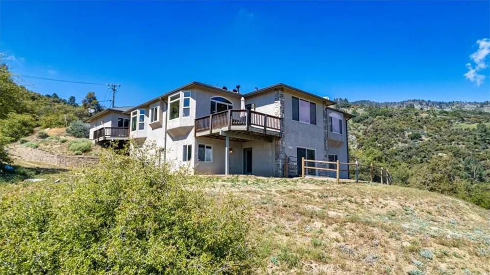 25250 Deertrail Tehachapi, CA 93561