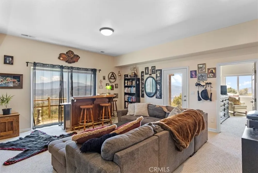 25250 Deertrail Tehachapi, CA 93561
