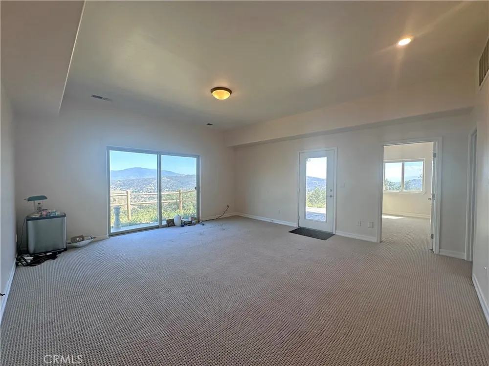 25250 Deertrail Tehachapi, CA 93561