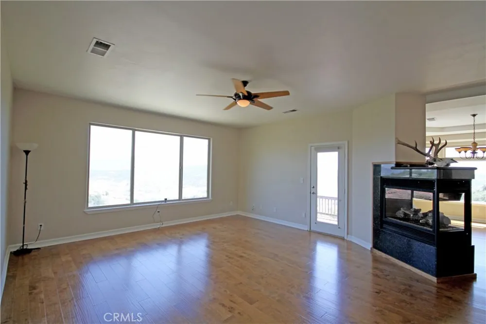 25250 Deertrail Tehachapi, CA 93561