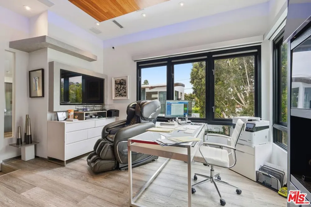 624 23rd Street Santa Monica, CA 90402