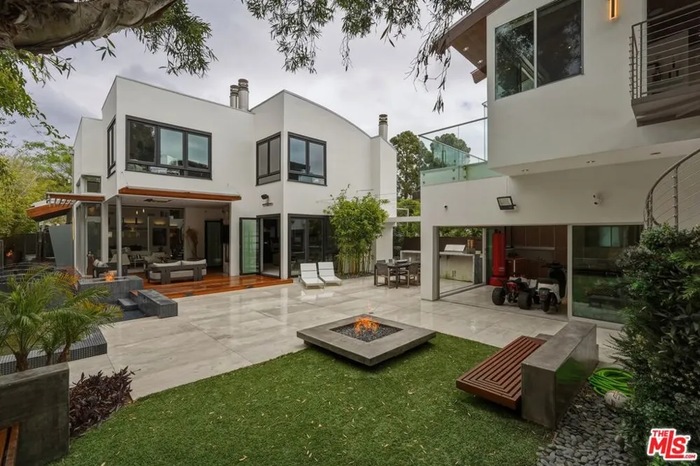 624 23rd Street Santa Monica, CA 90402