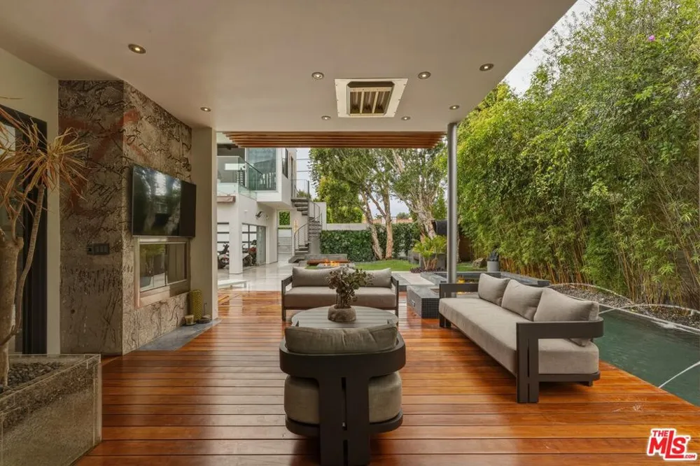 624 23rd Street Santa Monica, CA 90402