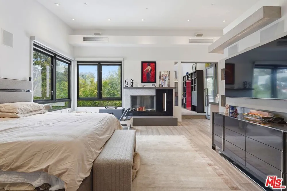 624 23rd Street Santa Monica, CA 90402