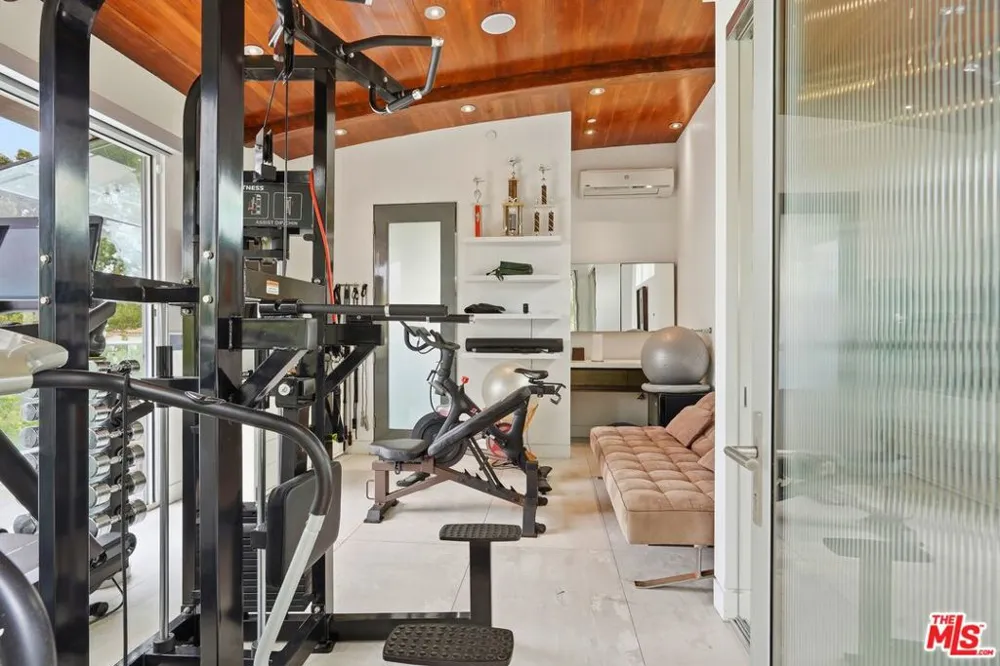 624 23rd Street Santa Monica, CA 90402