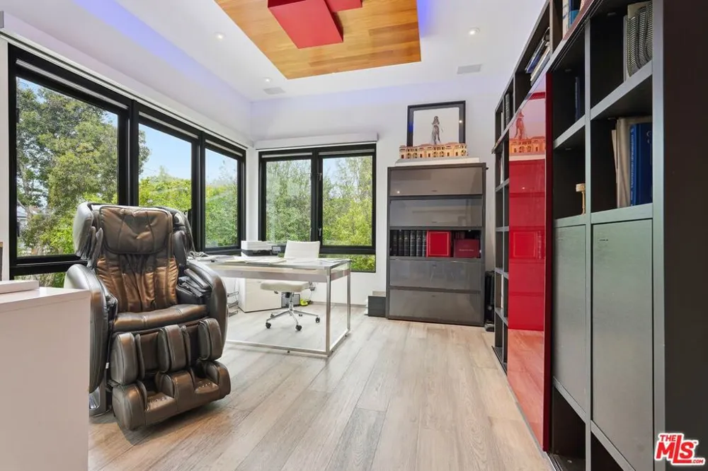 624 23rd Street Santa Monica, CA 90402