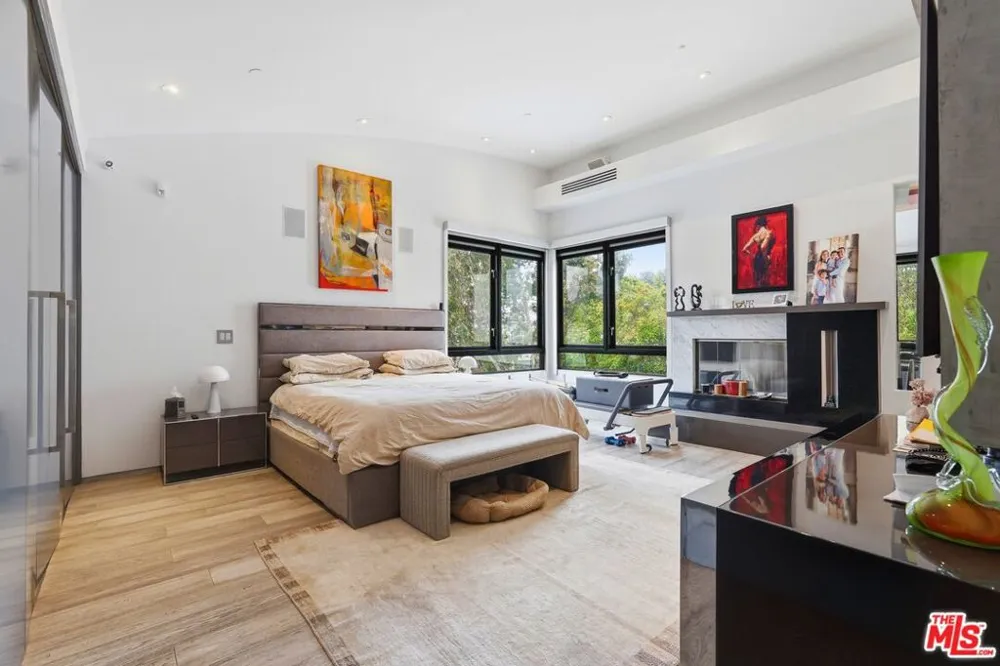 624 23rd Street Santa Monica, CA 90402