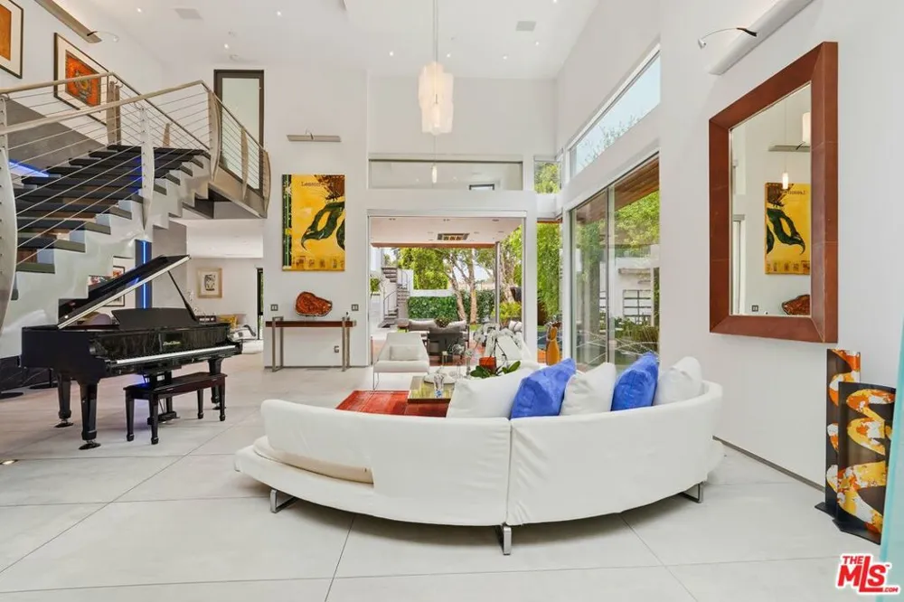 624 23rd Street Santa Monica, CA 90402