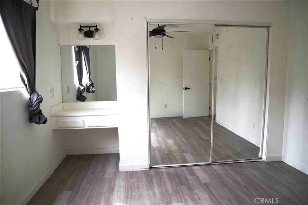 1021 W Bishop #212/I Santa Ana, CA 92703