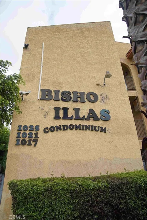 1021 W Bishop #212/I