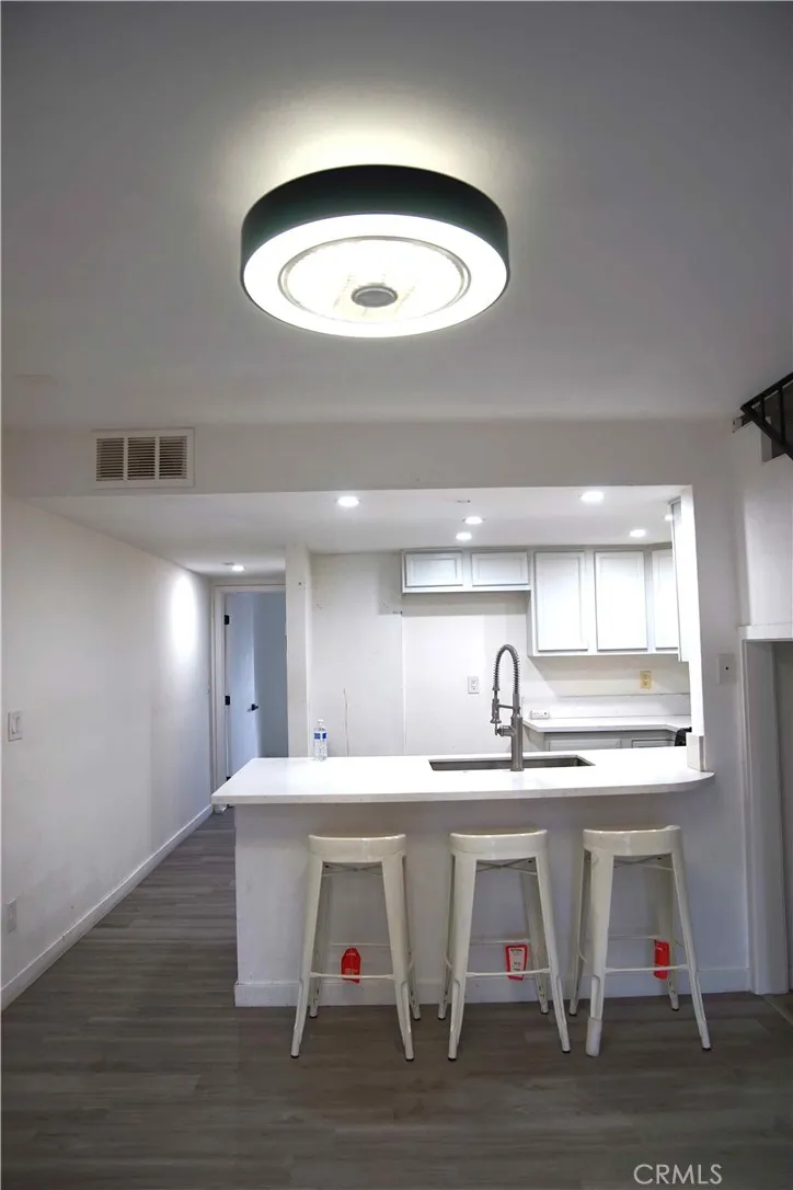 1021 W Bishop #212/I Santa Ana, CA 92703