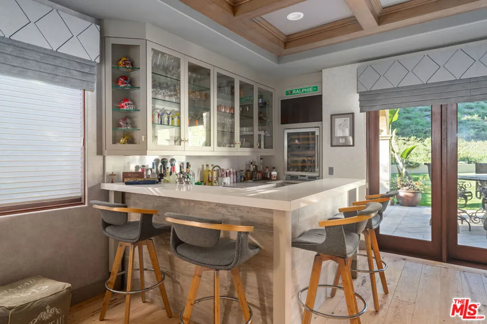 17771 Calle De Palermo Pacific Palisades, CA 90272