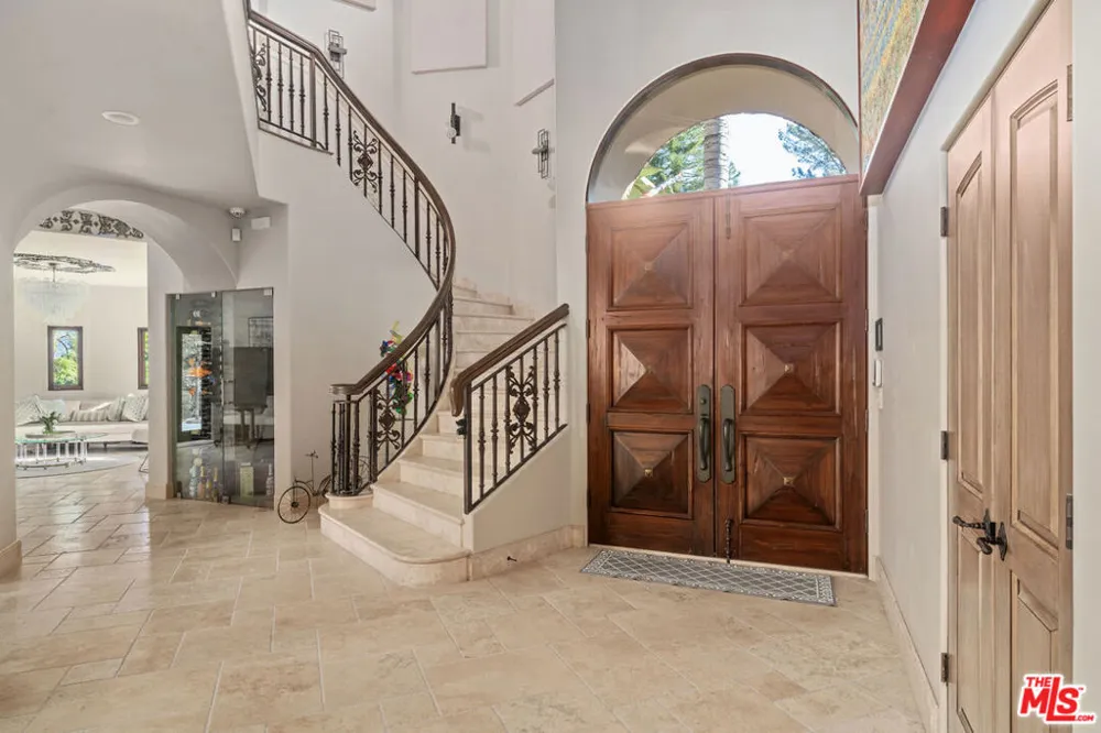 17771 Calle De Palermo Pacific Palisades, CA 90272