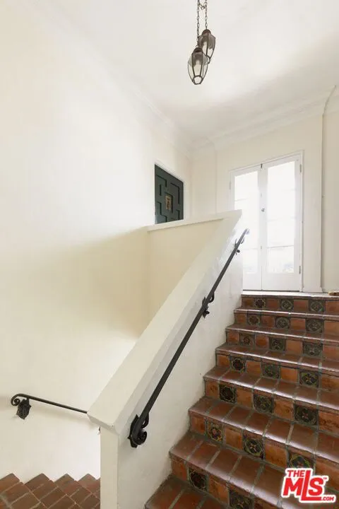 6366 Orange Street Los Angeles, CA 90048