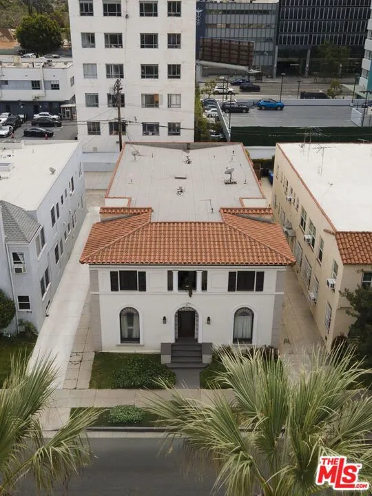 6366 Orange Street Los Angeles, CA 90048