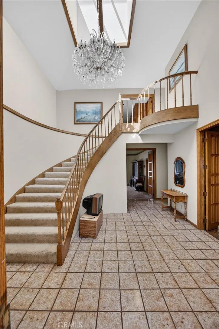 8266 Peninsula Kelseyville, CA 95451